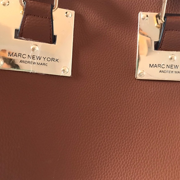 ANDREW MARC NEW YORK shoulder purse - Picture 4 of 7